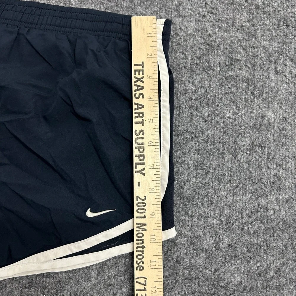 Nike Athletic Shorts Womens Size M Navy Blue Dri-Fit Running Contrast Trim Gym